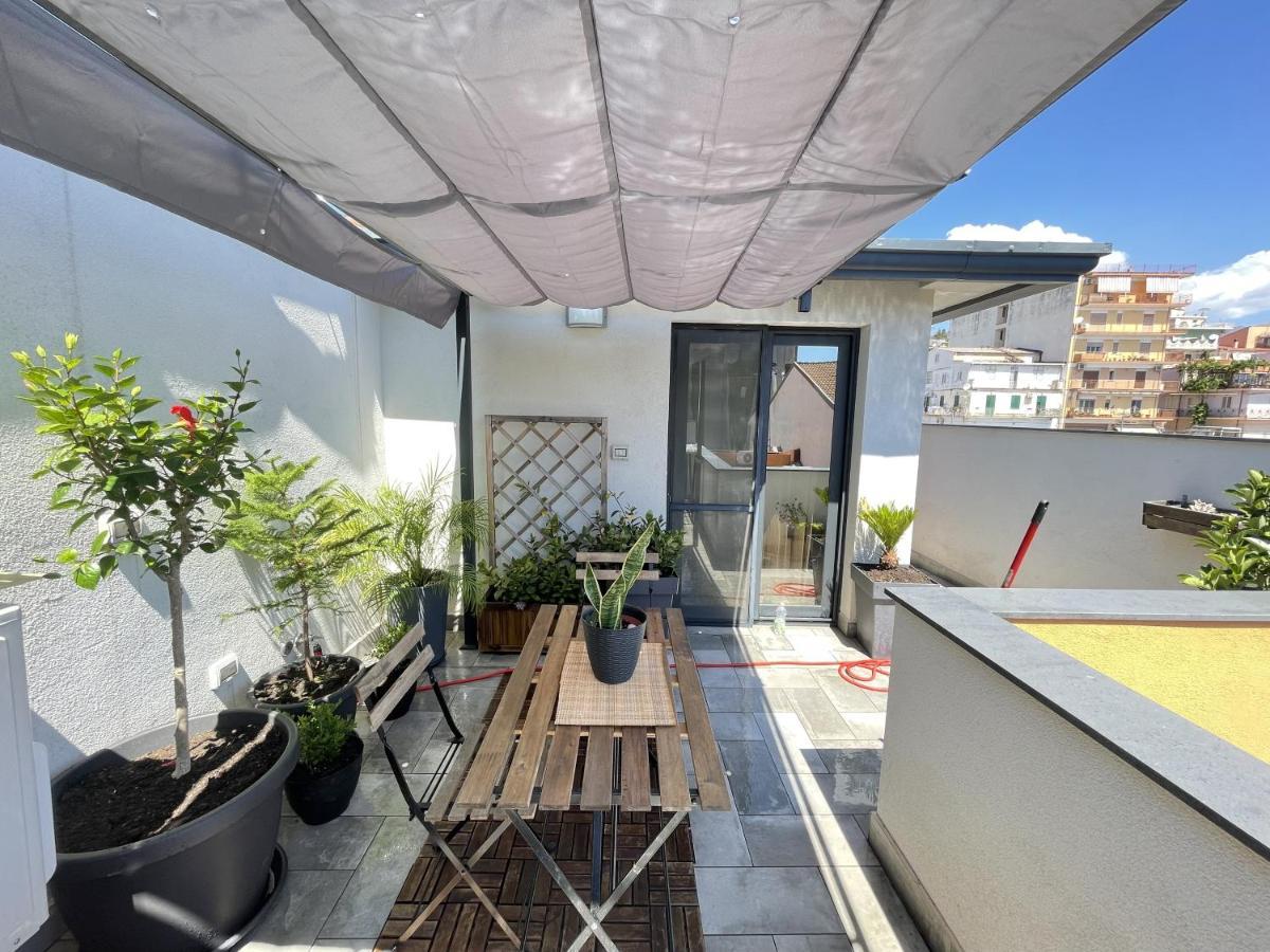 Marranzanu Rooms 圣泰雷萨迪里瓦 外观 照片