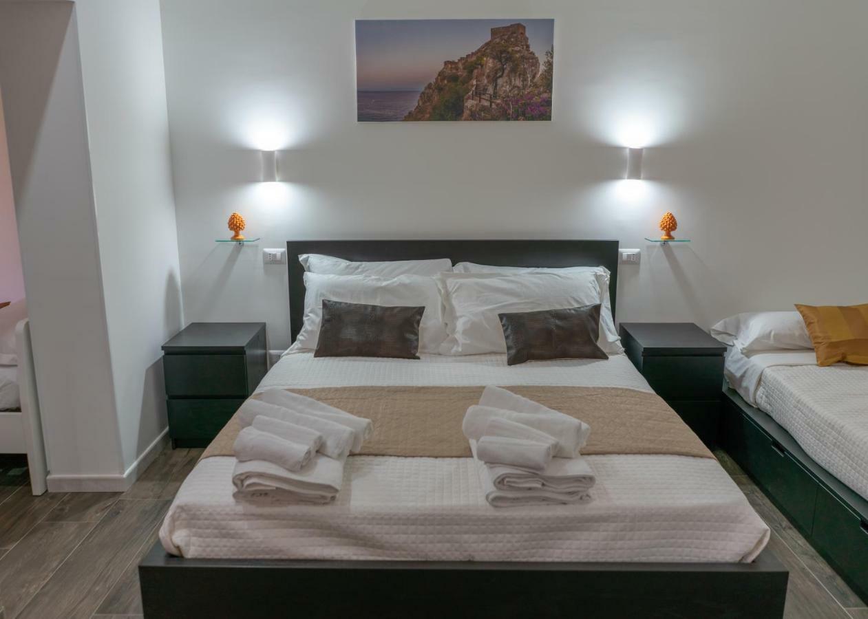 Marranzanu Rooms 圣泰雷萨迪里瓦 外观 照片